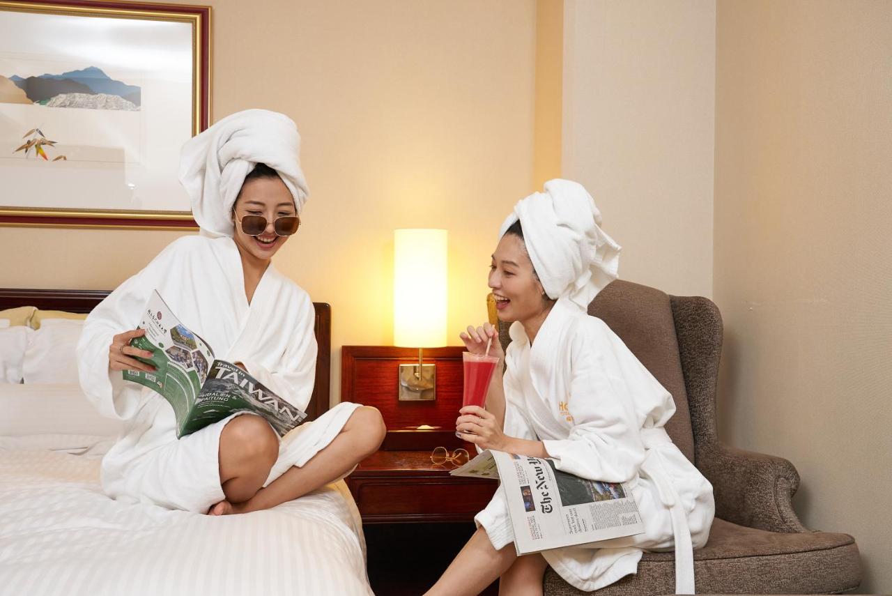 The Howard Plaza Hotel Taipei Rom bilde