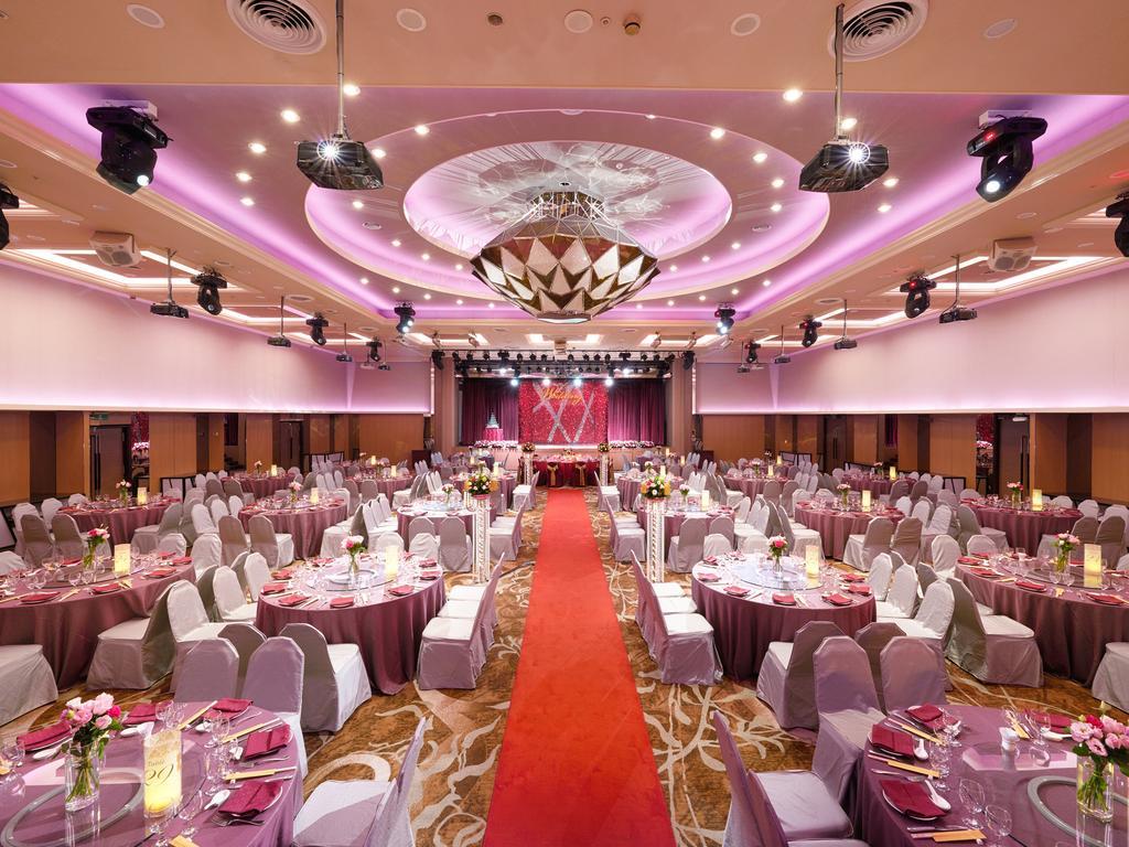 The Howard Plaza Hotel Taipei Eksteriør bilde The ballroom of the hotel